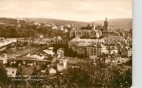 AK / Ansichtskarte Weilburg Panorama Luftkurort mit Schloss und Lahnbruecke Trinks Postkarte Kat. Weilburg Lahn