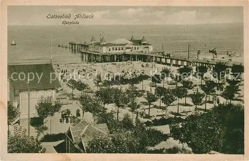 AK / Ansichtskarte Ahlbeck Ostseebad Kurplatz Seebruecke Kat. Heringsdorf Insel Usedom