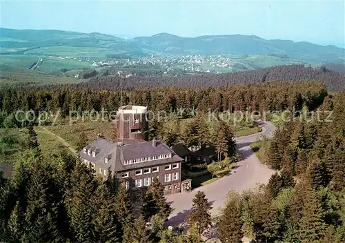 AK / Ansichtskarte Winterberg Hochsauerland Gaststaette Kahler Asten Fliegeraufnahme Kat. Winterberg