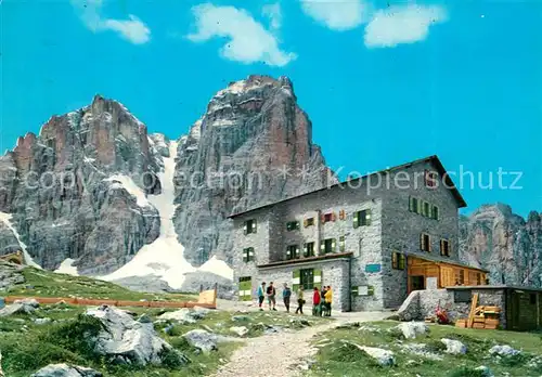 AK / Ansichtskarte Brenta Rifugio Maria e Alberto ai Brentei Kat. Italien