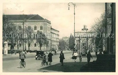 AK / Ansichtskarte Muenchen Nordende Ludwigstrasse Universitaet Siegestor Kat. Muenchen