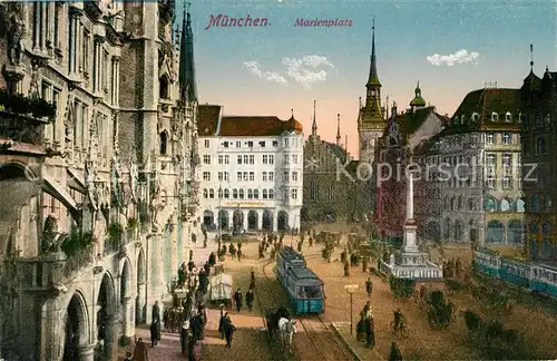 AK / Ansichtskarte Muenchen Marienplatz Kat. Muenchen