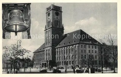 AK / Ansichtskarte Schoeneberg Berlin Rathaus mit Friedensglocke Kat. Berlin