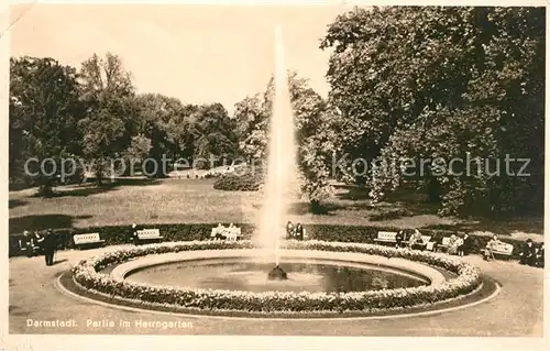 AK / Ansichtskarte Darmstadt Herngarten Fontaine Kat. Darmstadt