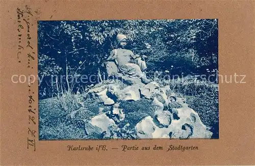 AK / Ansichtskarte Karlsruhe Baden Steinfigur im Stadtgarten