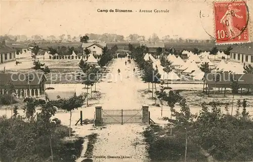 AK / Ansichtskarte Sissonne Aisne Panorama Militaerlager Kat. Sissonne