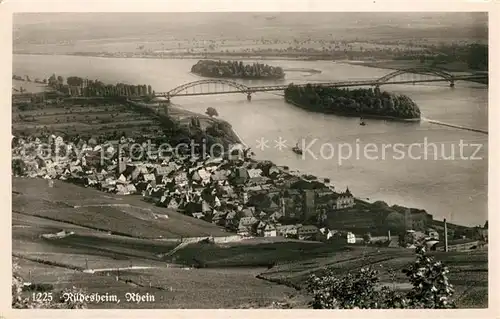 AK / Ansichtskarte Ruedesheim Rhein Panorama Kat. Ruedesheim am Rhein