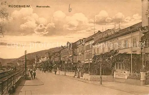 AK / Ansichtskarte Ruedesheim Rhein Rheinstrasse Kat. Ruedesheim am Rhein