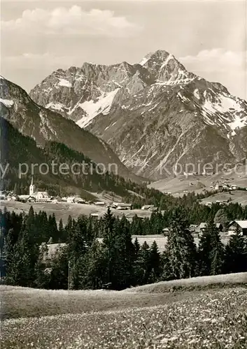 AK / Ansichtskarte Riezlern Kleinwalsertal Vorarlberg mit Hirschegg und Mittelsberg Kat. Mittelberg