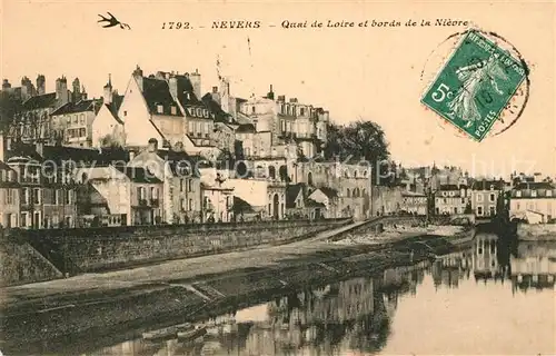 AK / Ansichtskarte Nevers Nievre Quai de Loire et bords de la Nievre Kat. Nevers