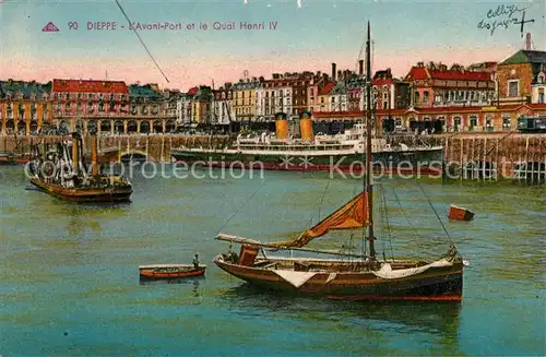 AK / Ansichtskarte Dieppe Seine Maritime l`Avant Port et Quai Henri Kat. Dieppe