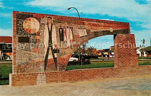 AK / Ansichtskarte Alberta  Medicine Hat Mosaic Arch Kat. Kanada