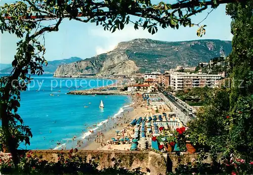 AK / Ansichtskarte Finale Ligure Strand Panorama