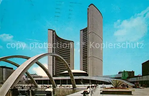 AK / Ansichtskarte Toronto Canada Nathan Phillips Square and the New City Hall Kat. Ontario