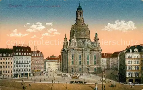 AK / Ansichtskarte Dresden Neumarkt Frauenkirche Kat. Dresden Elbe