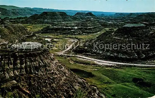 AK / Ansichtskarte Drumheller Badland South and East of City Kat. Alberta