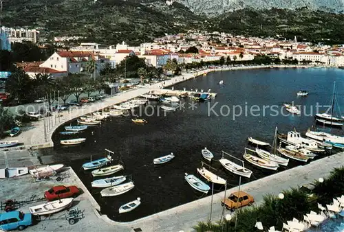 AK / Ansichtskarte Makarska Dalmatien Yachthafen Fliegeraufnahme Kat. Kroatien