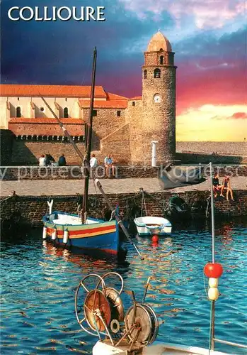 AK / Ansichtskarte Collioure Hafen Kaimauer Kat. Collioure