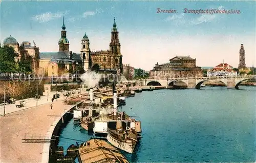 AK / Ansichtskarte Dresden Dampfschifflandeplatz Kat. Dresden Elbe