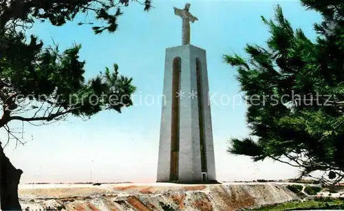 AK / Ansichtskarte Almada Monumento o Cristo Rei Statue Kat. Almada