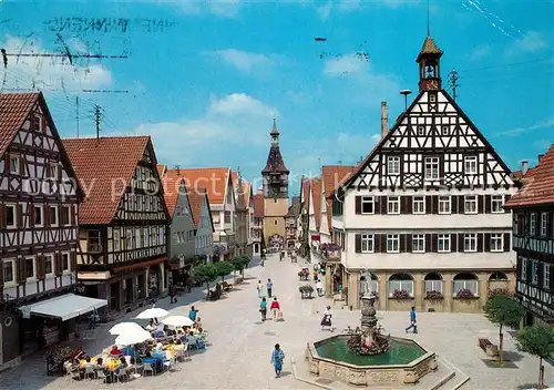 AK / Ansichtskarte Winnenden Marktplatz mit Schwaikheimer Torturm Kat. Winnenden
