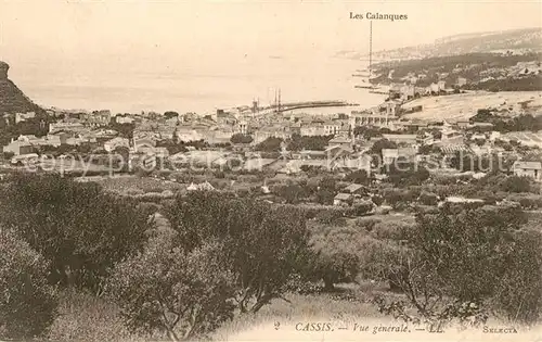 AK / Ansichtskarte Cassis Vue generale Les Calanques Kat. Cassis