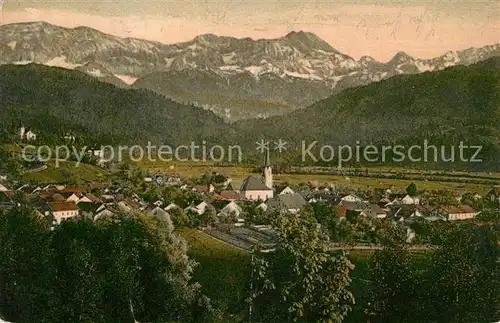 AK / Ansichtskarte Partenkirchen mit Wetterstein Dreithorspitze Kat. Garmisch Partenkirchen