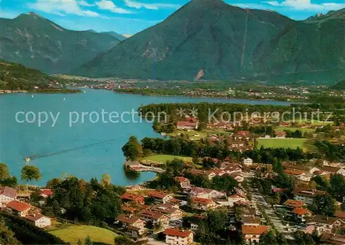 AK / Ansichtskarte Bad Wiessee Kurort am Tegernsee mit Wallberg und Bodenschneid Fliegeraufnahme Kat. Bad Wiessee