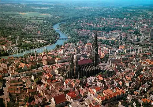 AK / Ansichtskarte Ulm Donau Stadtzentrum Fliegeraufnahme Kat. Ulm