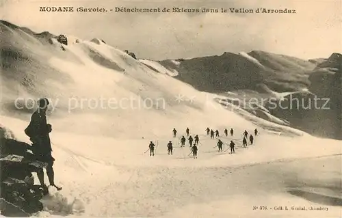 AK / Ansichtskarte Modane Detachement de Skieurs dans le Vallon d Arrondaz Kat. Modane