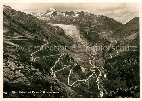 AK / Ansichtskarte Gletsch mit Furka und Grimselstrasse Kat. Rhone