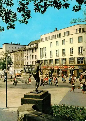 AK / Ansichtskarte Halle Saale Hansering Haus der Presse Denkmal Skulptur Kat. Halle