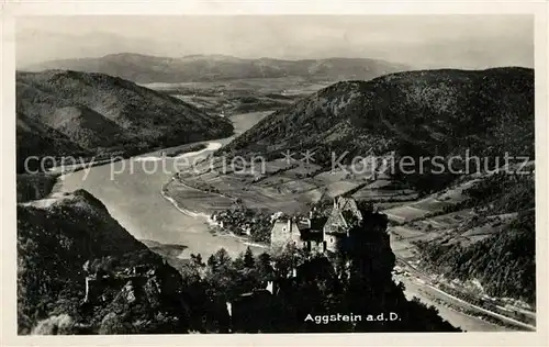 AK / Ansichtskarte Aggstein Niederoesterreich Fliegeraufnahme Donaupartie mit Burg