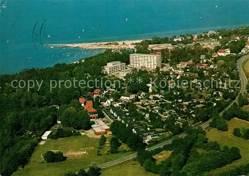 AK / Ansichtskarte Niendorf Ostseebad Fliegeraufnahme Kat. Timmendorfer Strand