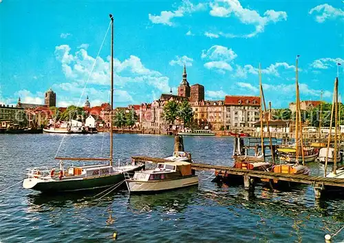 AK / Ansichtskarte Stralsund Mecklenburg Vorpommern Hafenpartie Kat. Stralsund