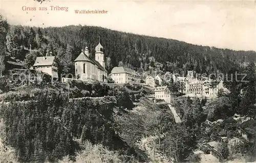 AK / Ansichtskarte Triberg Schwarzwald Ortsansicht mit Wallfahrtskirche Kat. Triberg im Schwarzwald