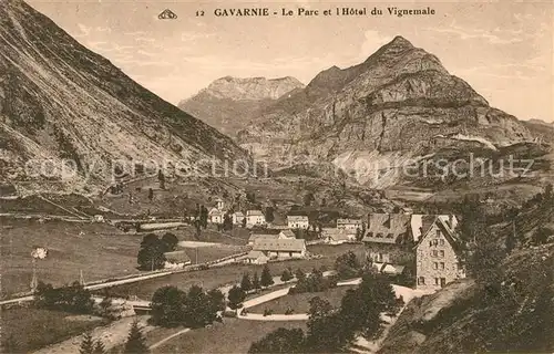 AK / Ansichtskarte Gavarnie Hautes Pyrenees Parc et Hotel du Vignemale Kat. Gavarnie