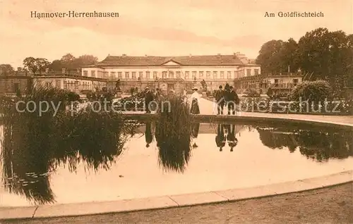 AK / Ansichtskarte Herrenhausen Hannover Goldfischteich Schloss Kat. Hannover