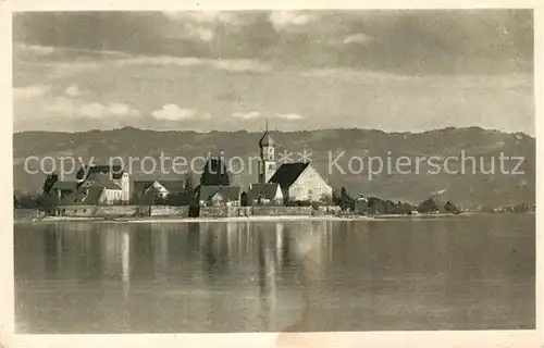 AK / Ansichtskarte Wasserburg Bodensee Ansicht vom See aus mit Pfaender Allgaeuer Alpen Kupfertiefdruck Kat. Wasserburg (Bodensee)