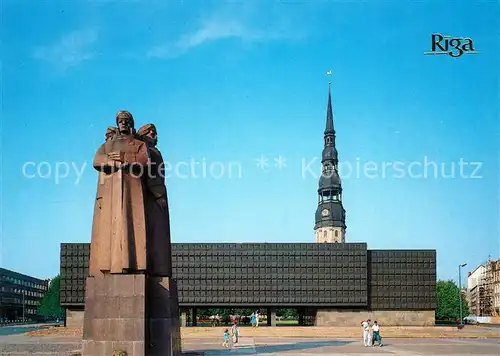 AK / Ansichtskarte Riga Lettland Statue and Museum to the Latvian Red Riflemen Kat. Riga