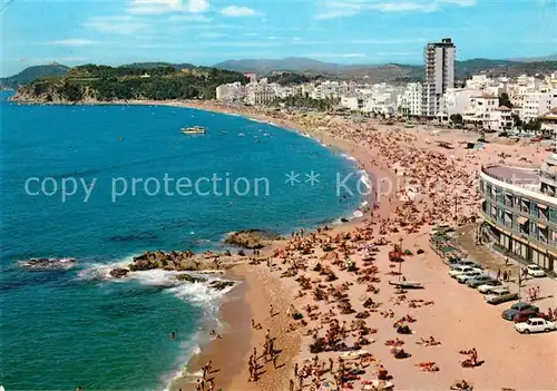 AK / Ansichtskarte Lloret de Mar Vista general de su gran playa Strand Kat. Costa Brava Spanien