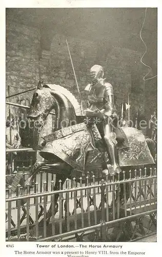 AK / Ansichtskarte Rittertum Mittelalter Horse Armoury Tower of London  Kat. Militaria