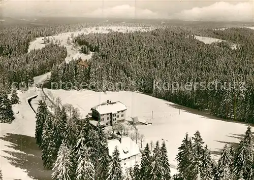AK / Ansichtskarte Zuflucht Wintersportplatz Schwarzwald Fliegeraufnahme
