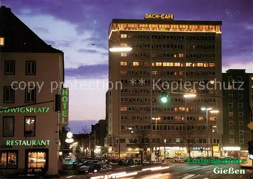 AK / Ansichtskarte Giessen Lahn Ludwigsplatz bei Nacht Kat. Giessen