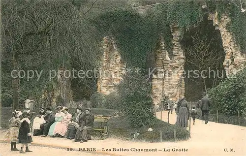 AK / Ansichtskarte Paris Les Buttes Chaumont La Grotte Kat. Paris