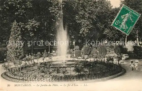 AK / Ansichtskarte Montargis Loiret Le Jardin du Patis Le Jet d Eau Kat. Montargis