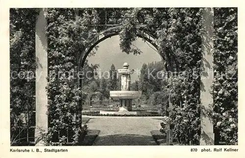 AK / Ansichtskarte Karlsruhe Baden Stadtgarten Brunnen