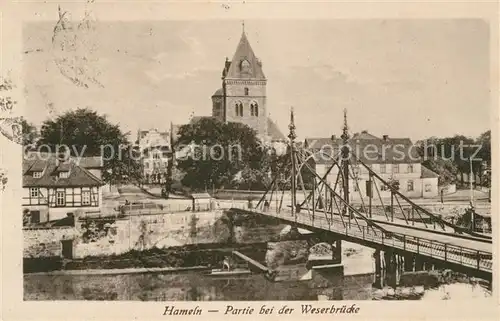 AK / Ansichtskarte Hameln Weser Partie bei der Weserbruecke Kirche
