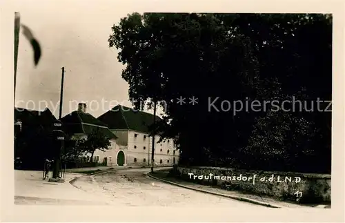 AK / Ansichtskarte Trautmannsdorf Leitha Dorfstrasse Kat. Trautmannsdorf an der Leitha