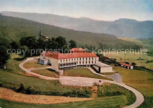 AK / Ansichtskarte Volkersberg Fliegeraufnahme Katholische Landvolkshochschule Jugendhaus Kat. Bad Brueckenau